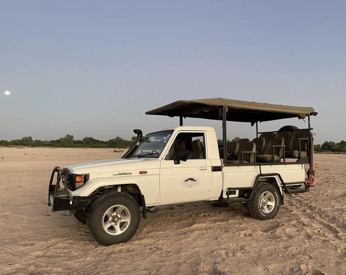 Marula Lodge Mfuwe ภายนอก รูปภาพ